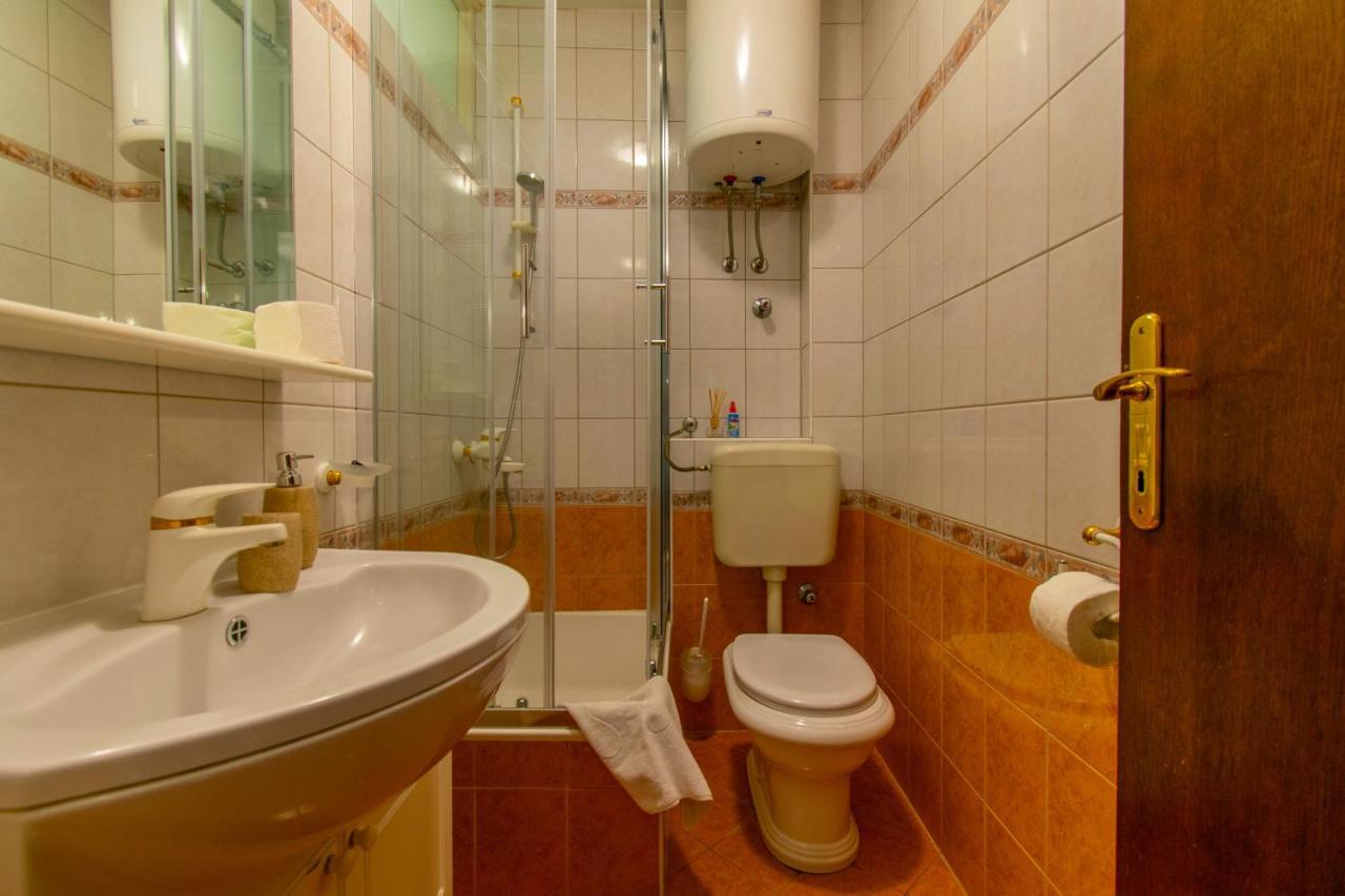 Villa Lean Макарска Экстерьер фото